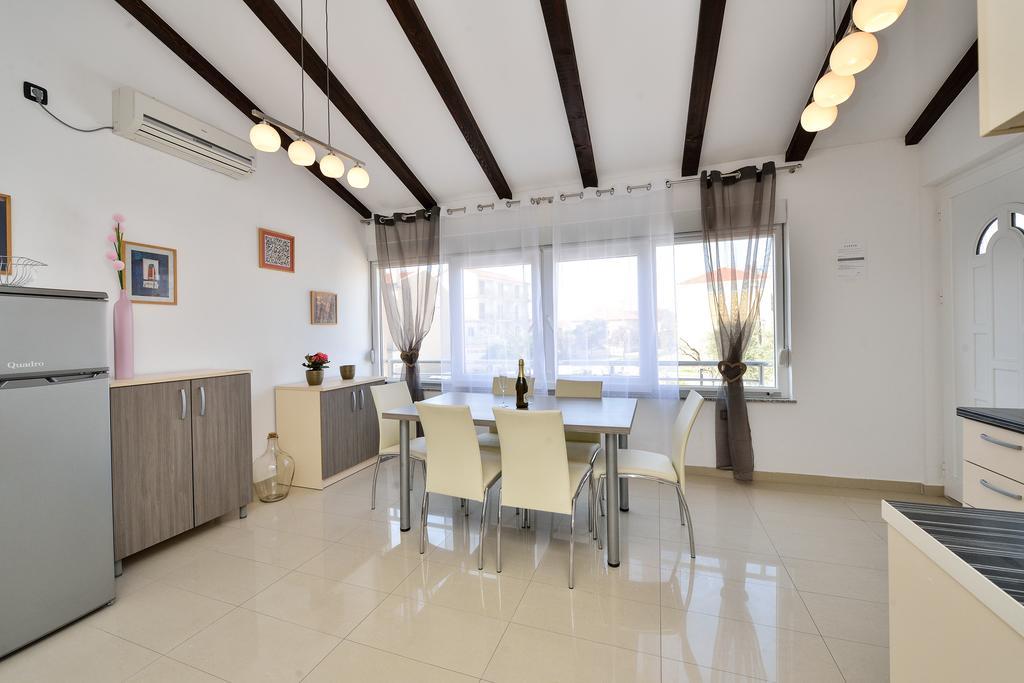 Apartment Nika & Karla Bibinje